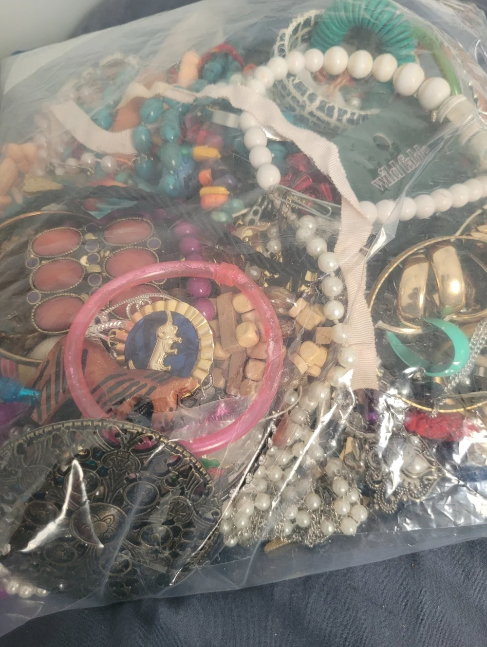 4.4 Lbs Wearable & Craft Vintage & Modern Craft Jewelry Lot - Picture 3 of 4